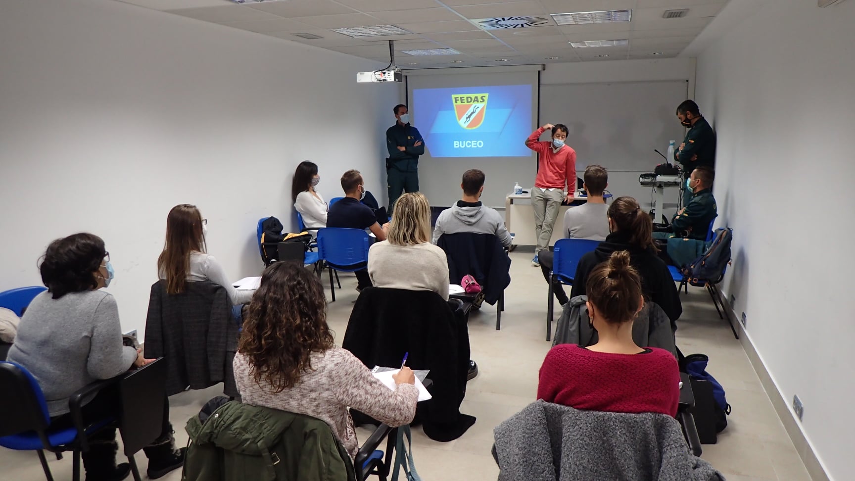 Proyecto ilusionante (Curso de Experto en Hidroterapia Subacu&aacute;tica)